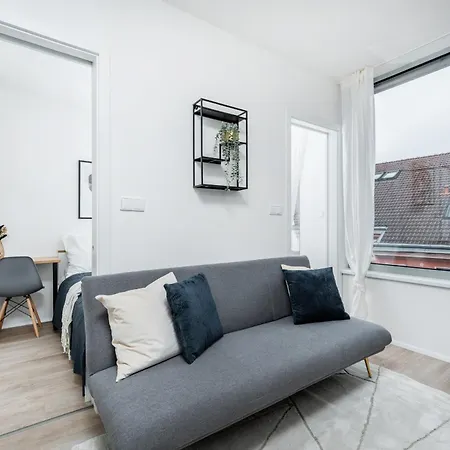 Rentero Mymozart Aparthotel 4*