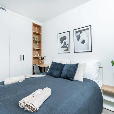 Aparthotel Rentero Mymozart