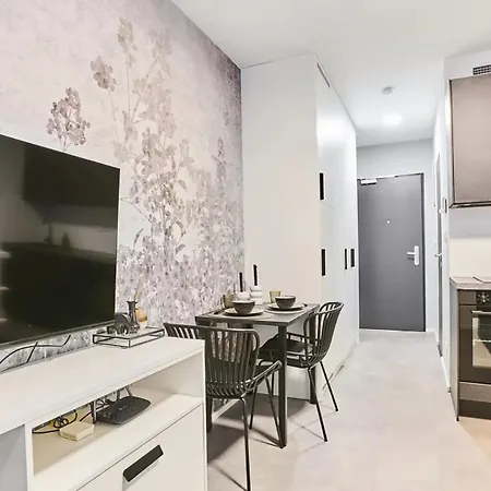 Rentero Mymozart 4* Prag