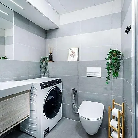Rentero Mymozart 4*