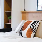 Rentero Mymozart Apartmanhotel 4*