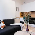 Rentero Mymozart Apartmanhotel 4*