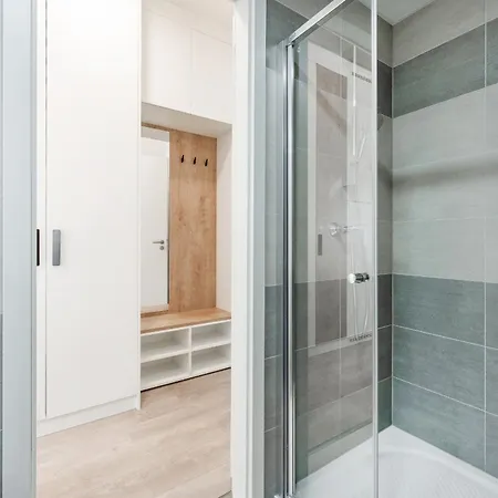 Mymozart By Rentero Apartahotel